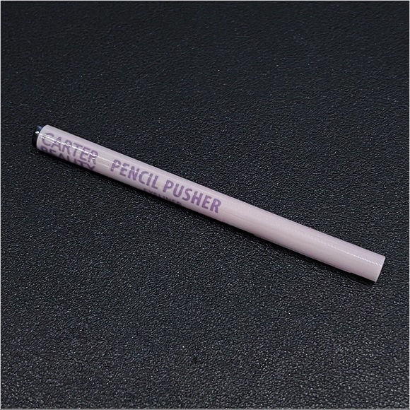 CARTER BEAUTY PENCIL PUSHER JET BLACK EYELINER - NEW/SEALED - Picture 2 of 2